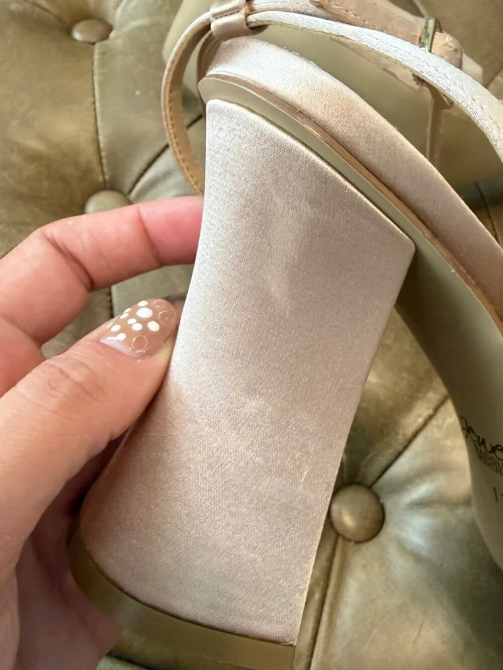 Jewel Badgley Mischka Fayola Nude Knot Heels Size 11
